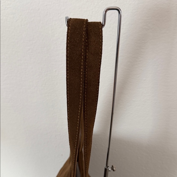Chanel Brown Suede Tote Bag - Picture 4 of 11